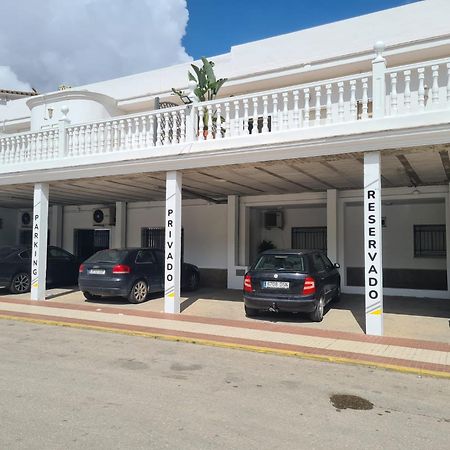 Hotel Restaurante Via Sevilla - Cadiz By Ma 22 Puntos El Cuervo  Exterior photo